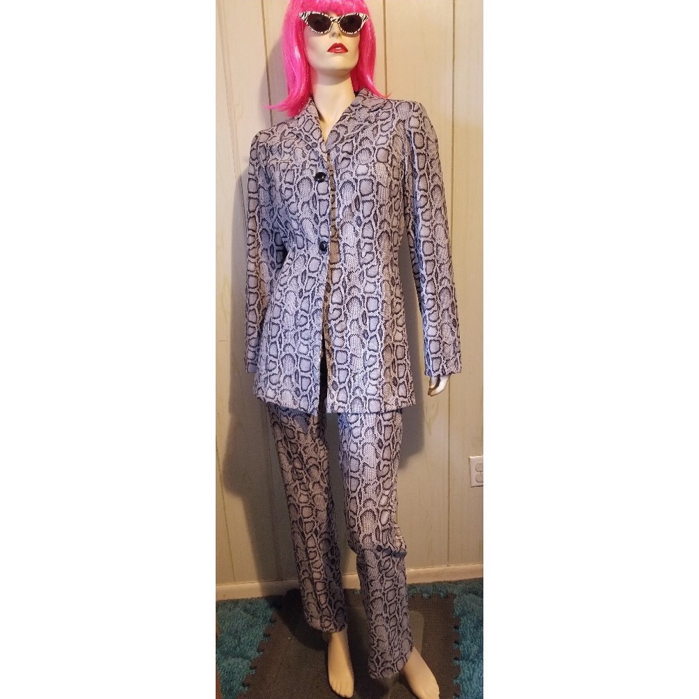 Vintage 90s XOXO Reptile Snakeskin Animal Print Jacket & Pants 2-Piece Outfit